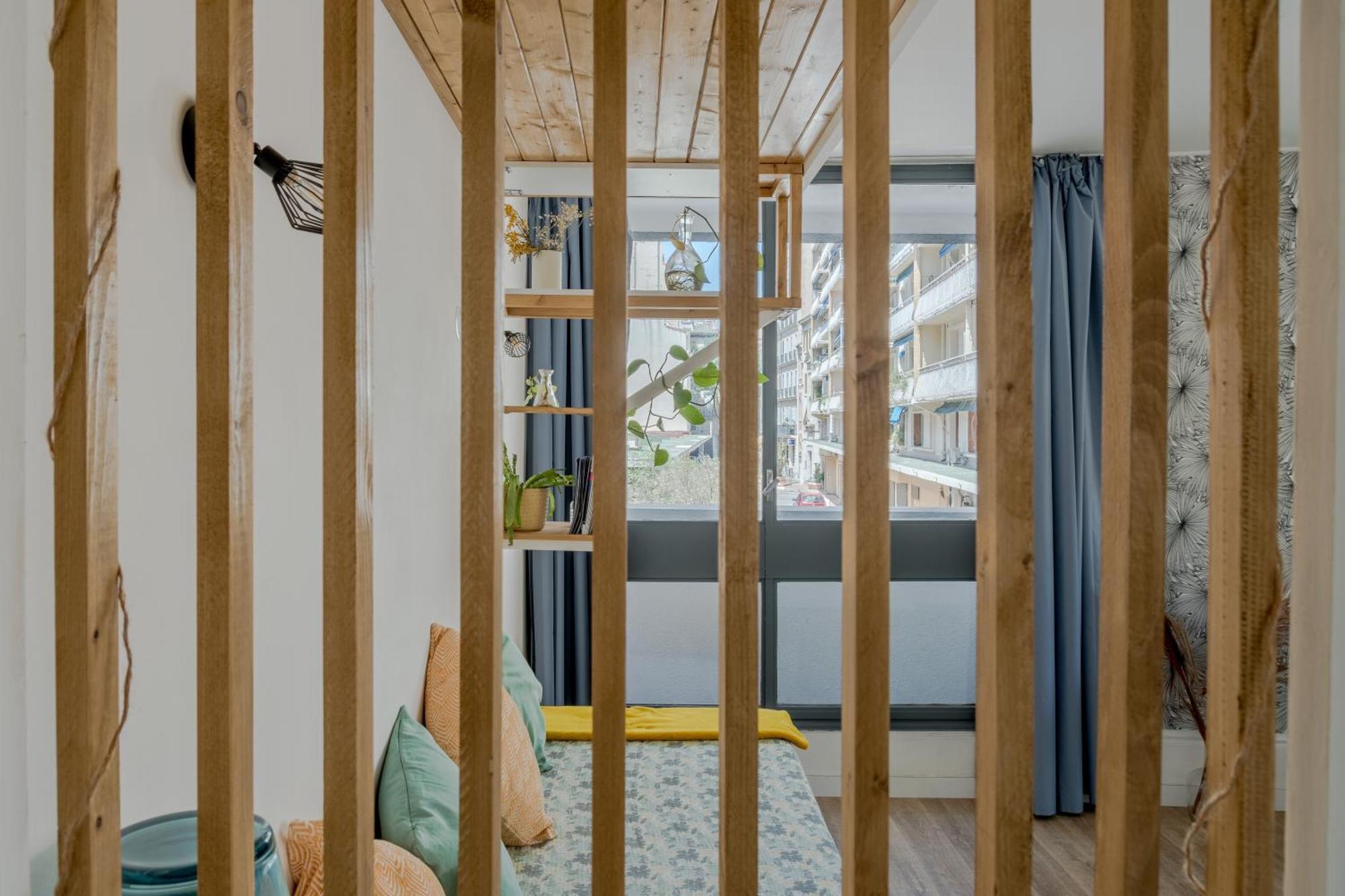 *Las Flores* Joli Studio Avec Balcon Marseille Eksteriør bilde